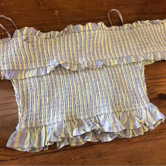 Lovers and Friends Josephine Top Crop Blouse - Picture 3 of 8